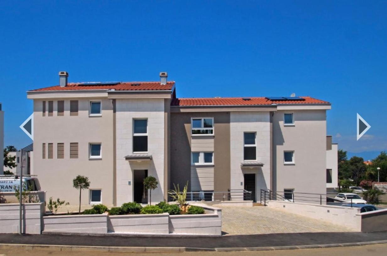 Daska Apartmani Njivice Esterno foto