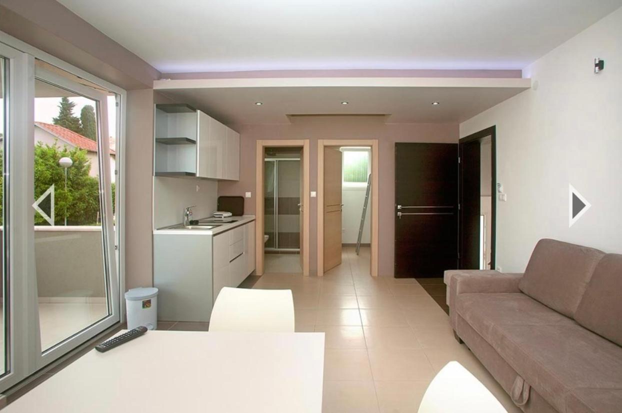 Daska Apartmani Njivice Esterno foto