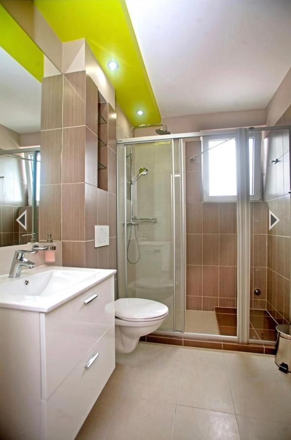 Daska Apartmani Njivice Esterno foto