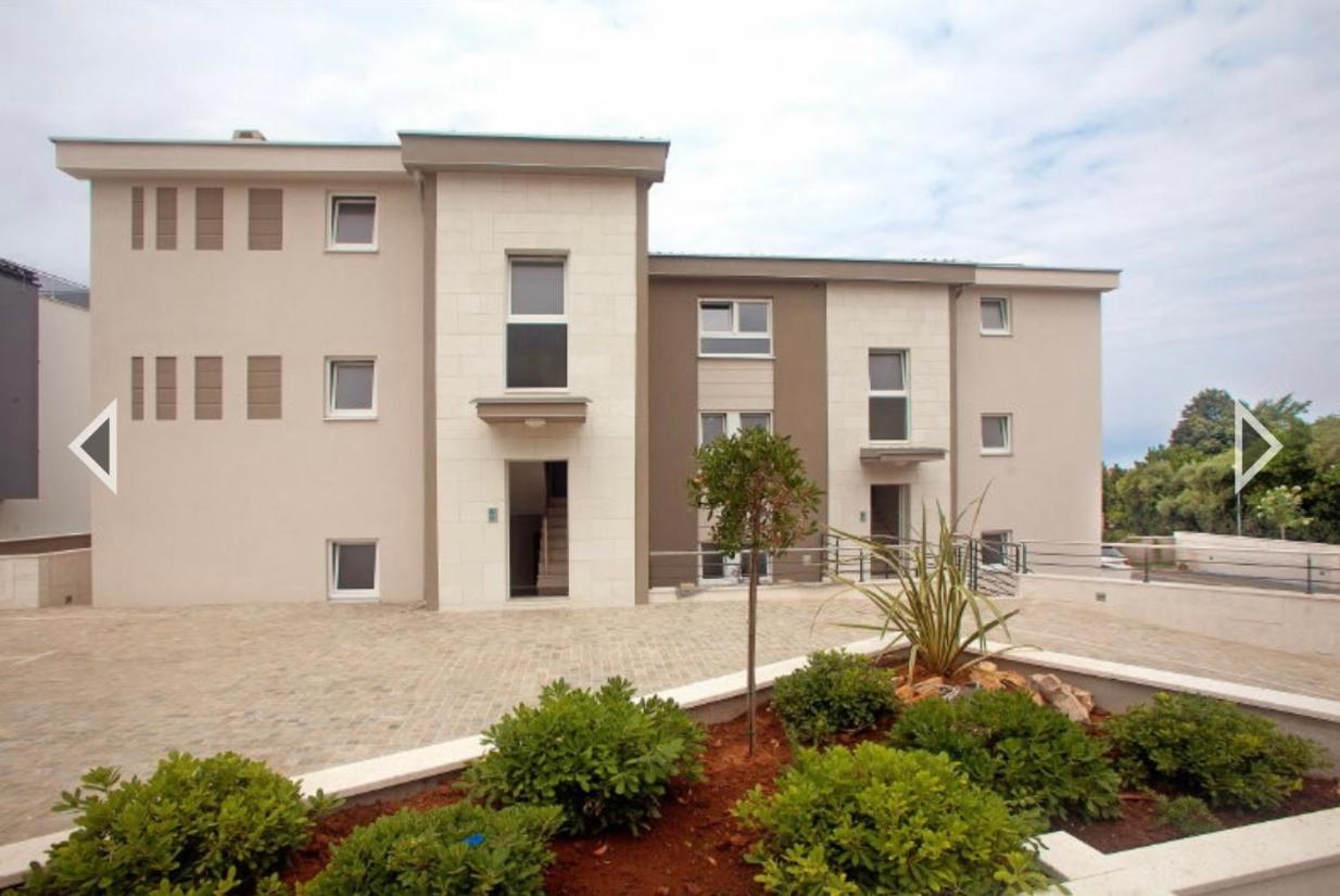 Daska Apartmani Njivice Esterno foto